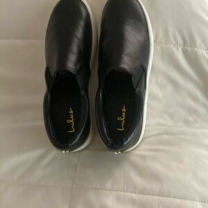 Lulus brand slip on sneakers. Size 8.5
